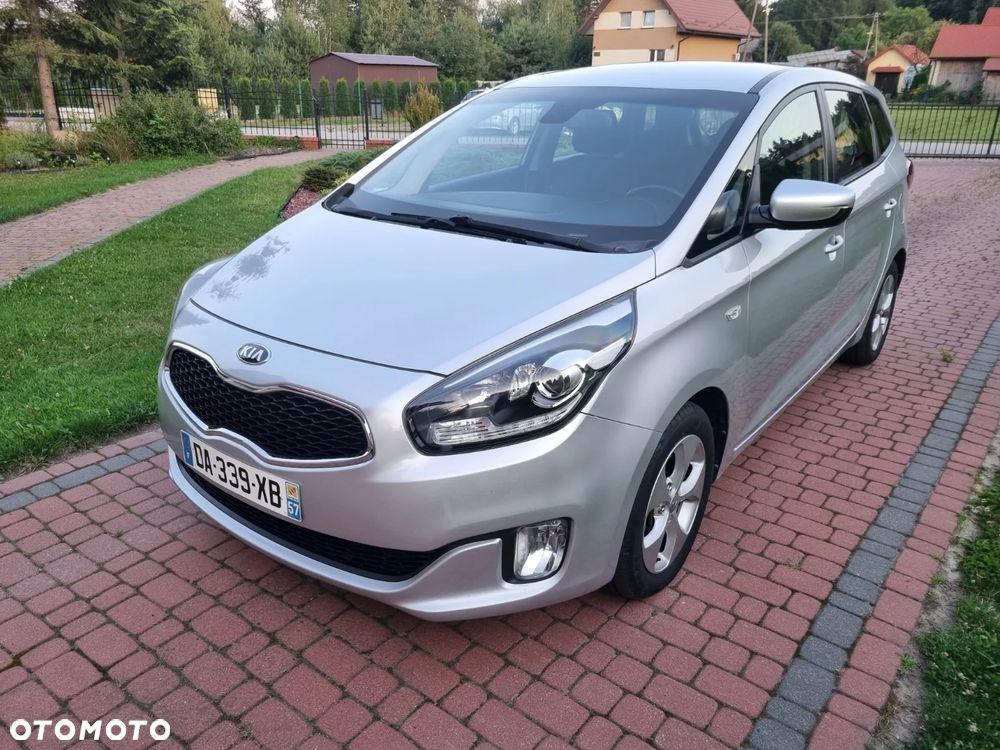 Kia Carens 1.7 CRDi M 7os - 1