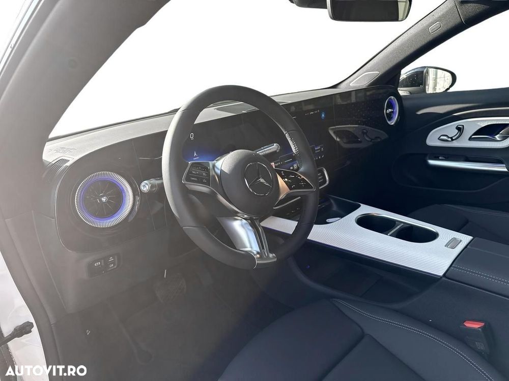 Mercedes-Benz CLA - 7