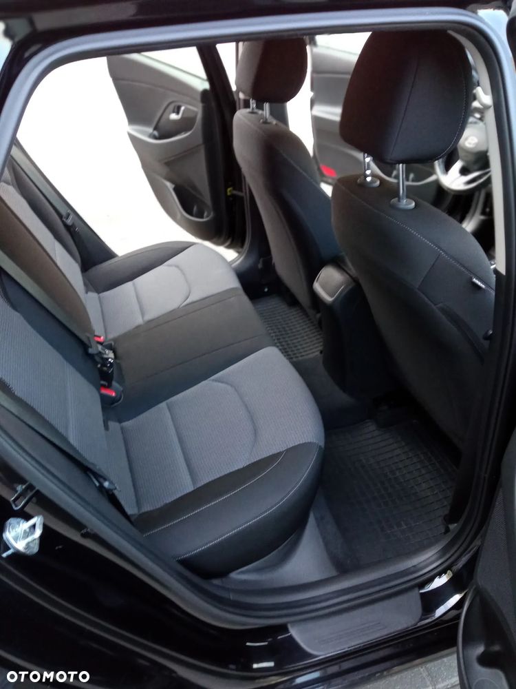 Hyundai i30 1.5 T-GDI 48V Modern - 7