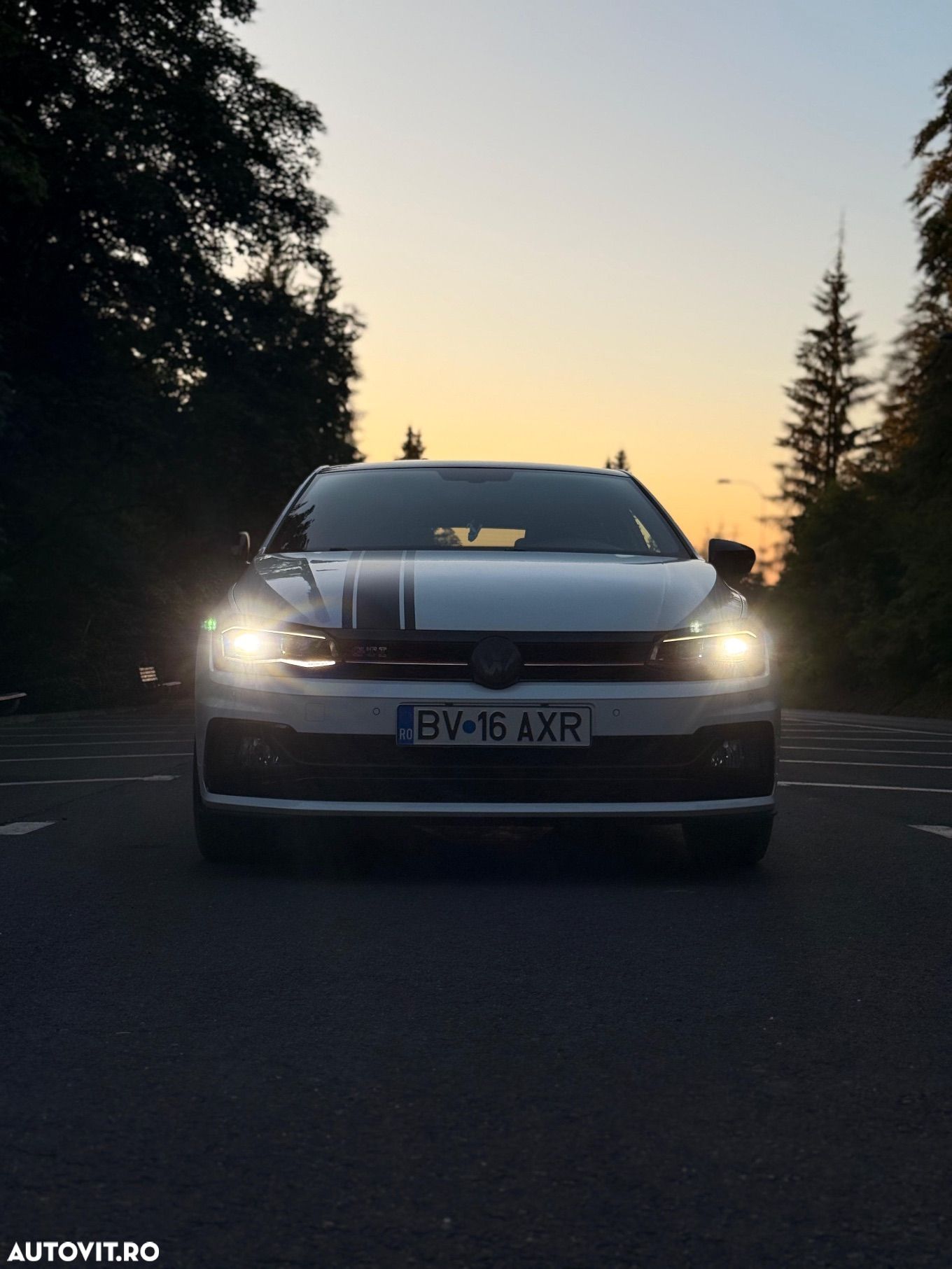 Volkswagen Polo 2.0 TSI DSG GTI - 1