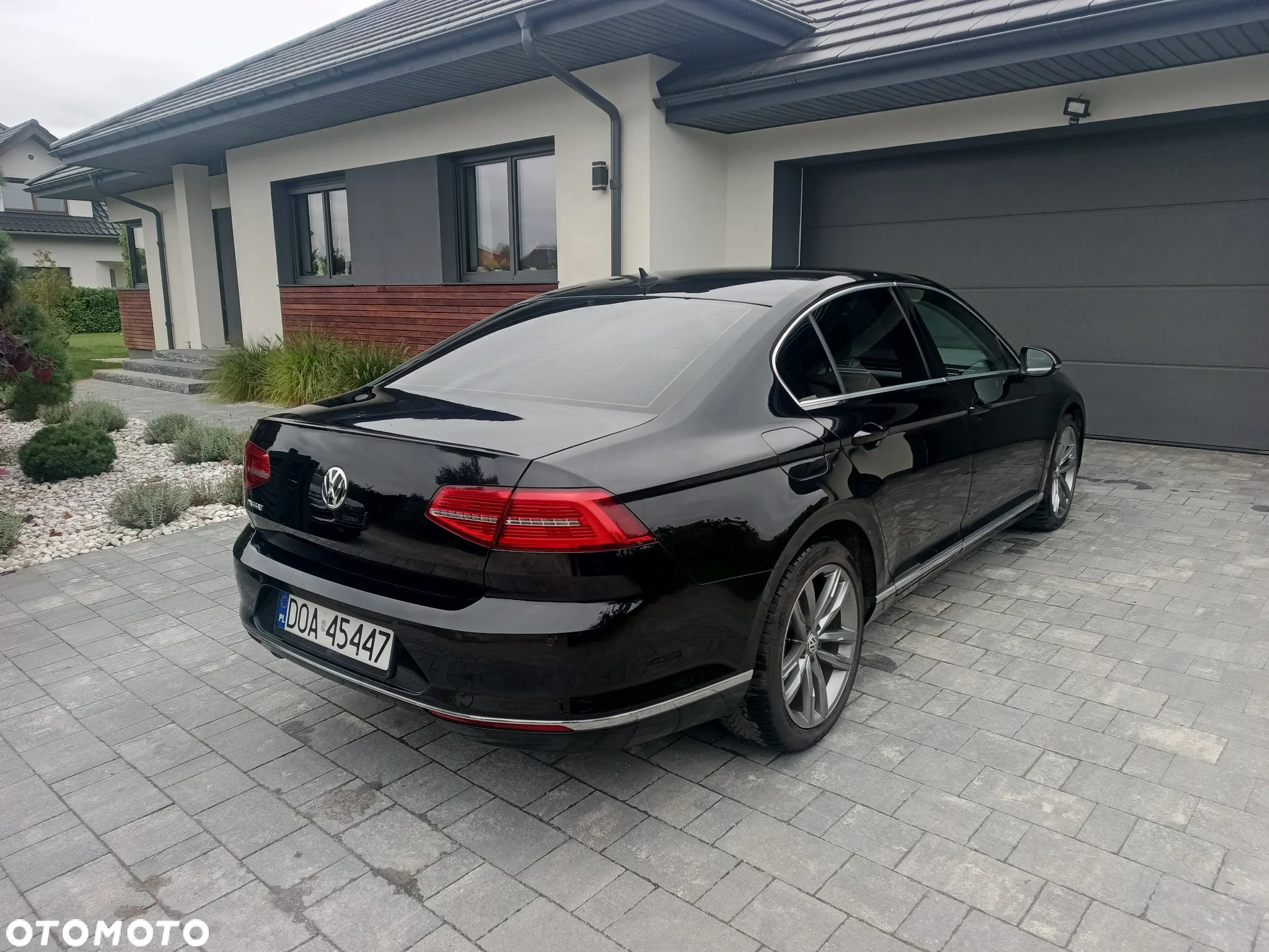Volkswagen Passat - 5