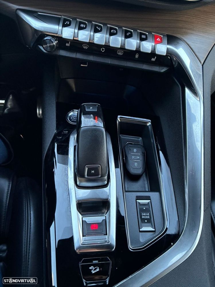 Peugeot 5008 1.5 BlueHDi GT EAT8 - 14