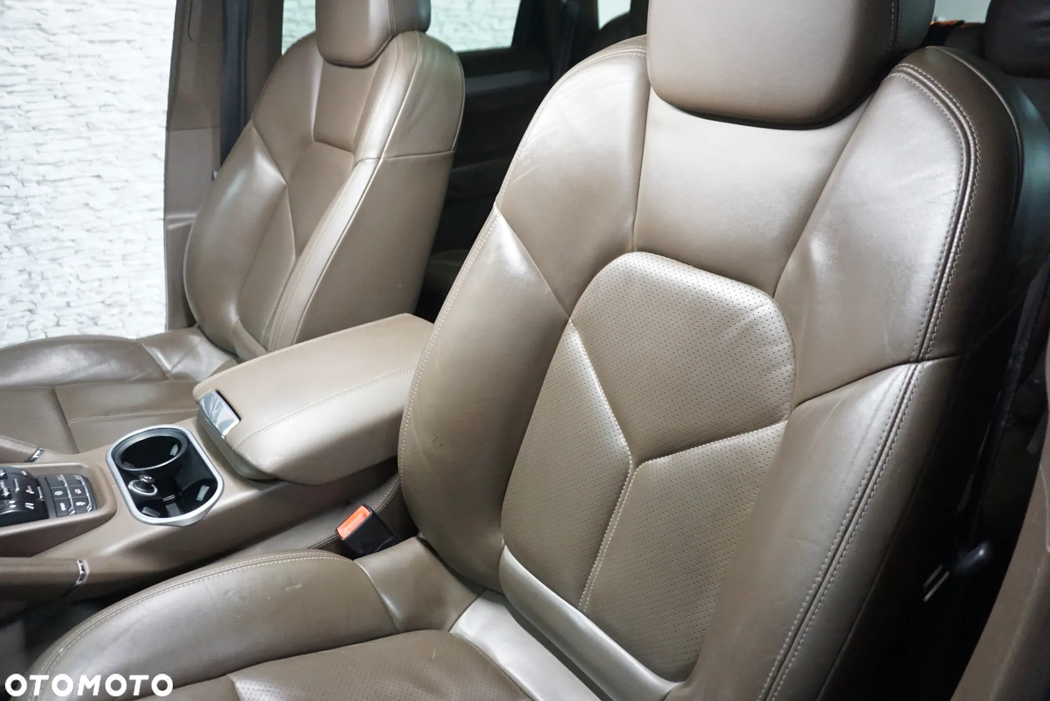 Porsche Cayenne Diesel Platinum Edition - 20