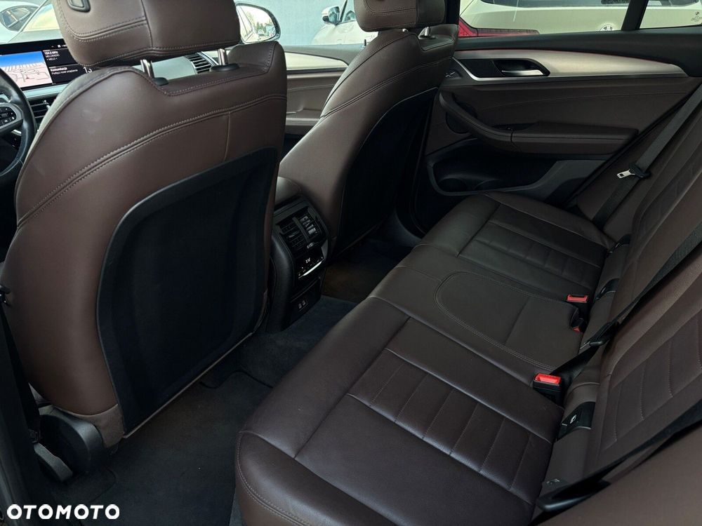 BMW X3 - 22