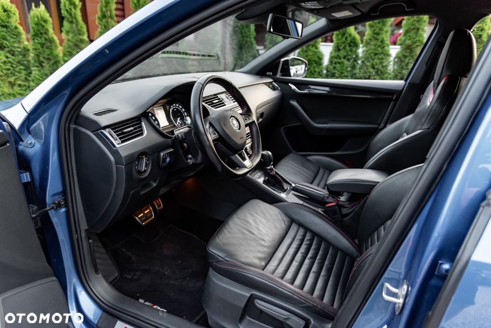 Skoda Octavia 2.0 TDI 4x4 RS DSG - 18