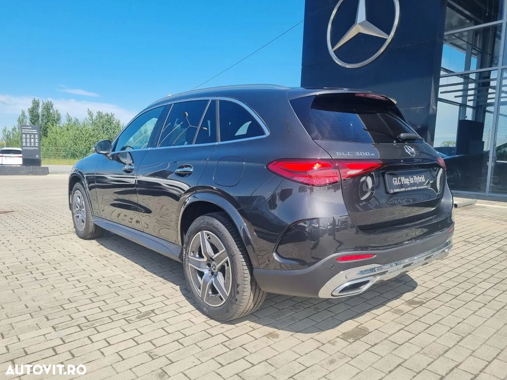 Mercedes-Benz GLC 300 e 4MATIC - 8