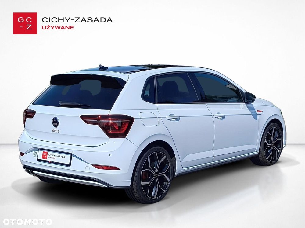 Volkswagen Polo - 5