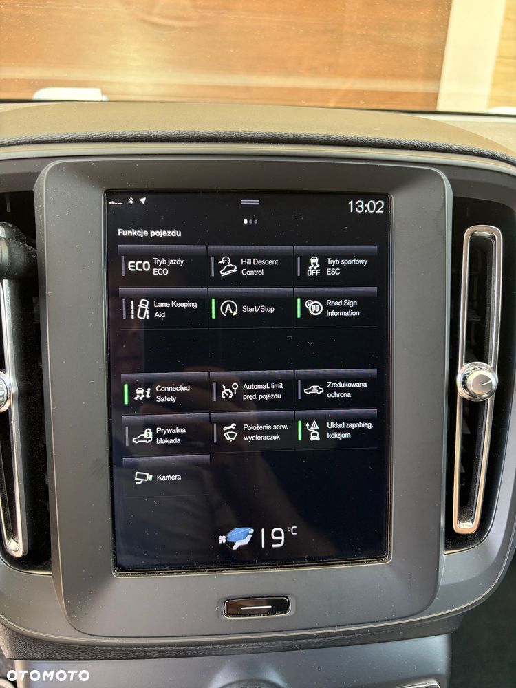 Volvo XC 40 T3 Momentum - 16