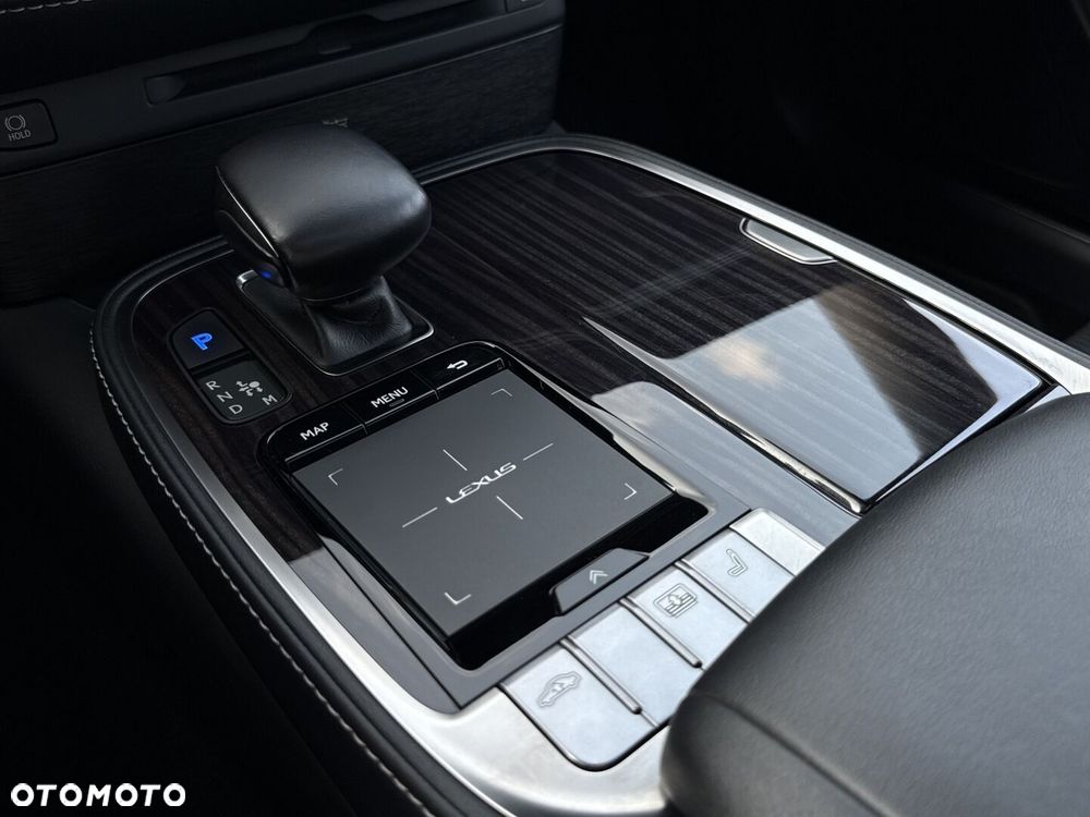 Lexus LS 500 Prestige AWD - 19