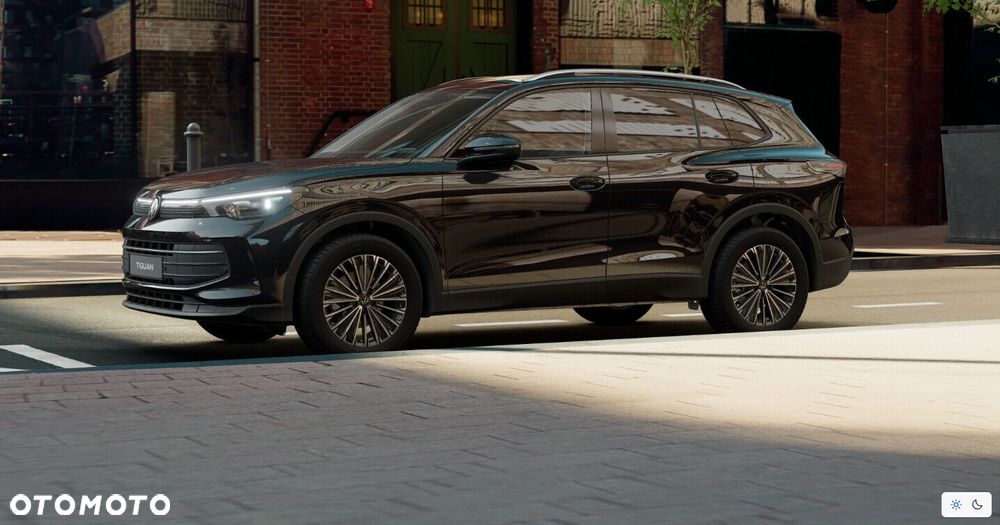 Volkswagen Tiguan - 4