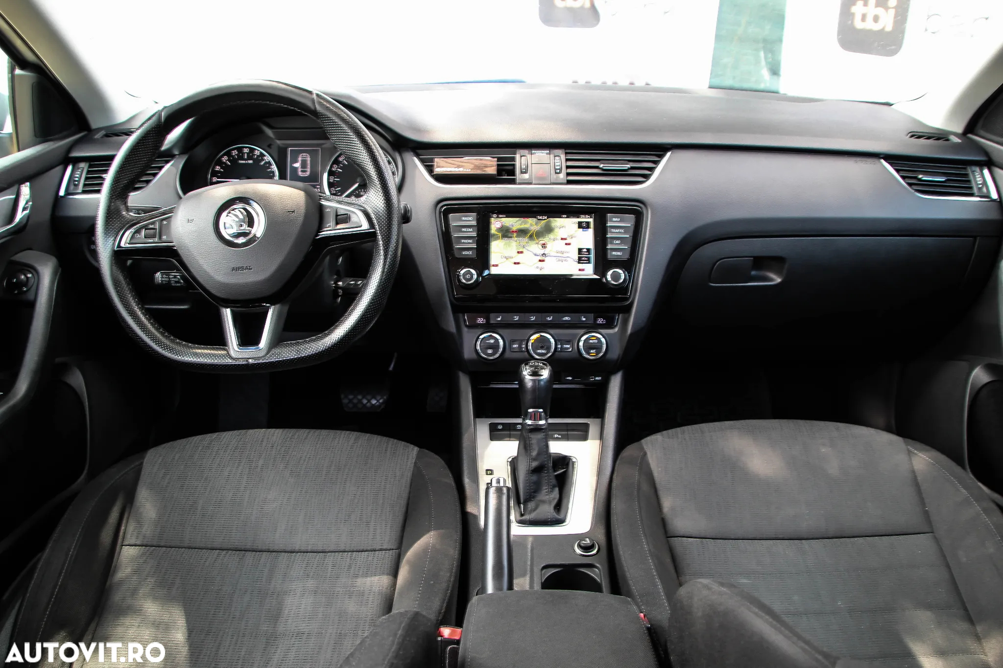Skoda Octavia 2.0 TDI DSG Style - 6