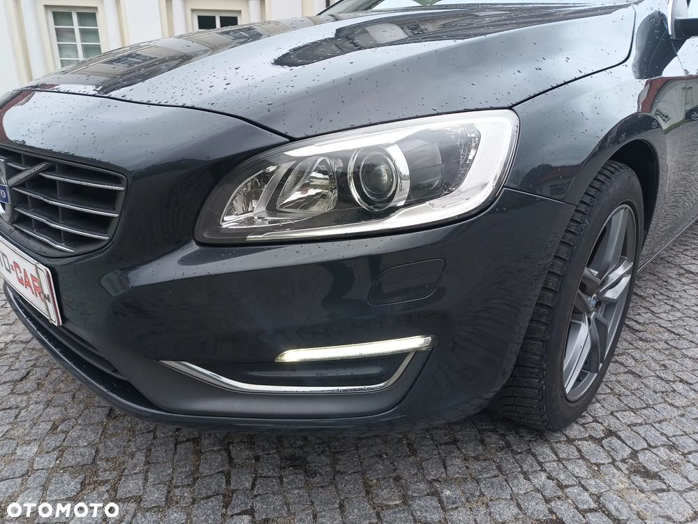 Volvo V60 D3 Edition - 19