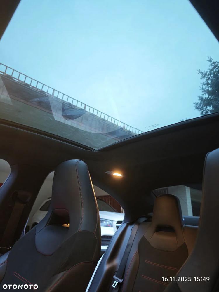 Mercedes-Benz CLA 200 AMG Line 7G-DCT - 7