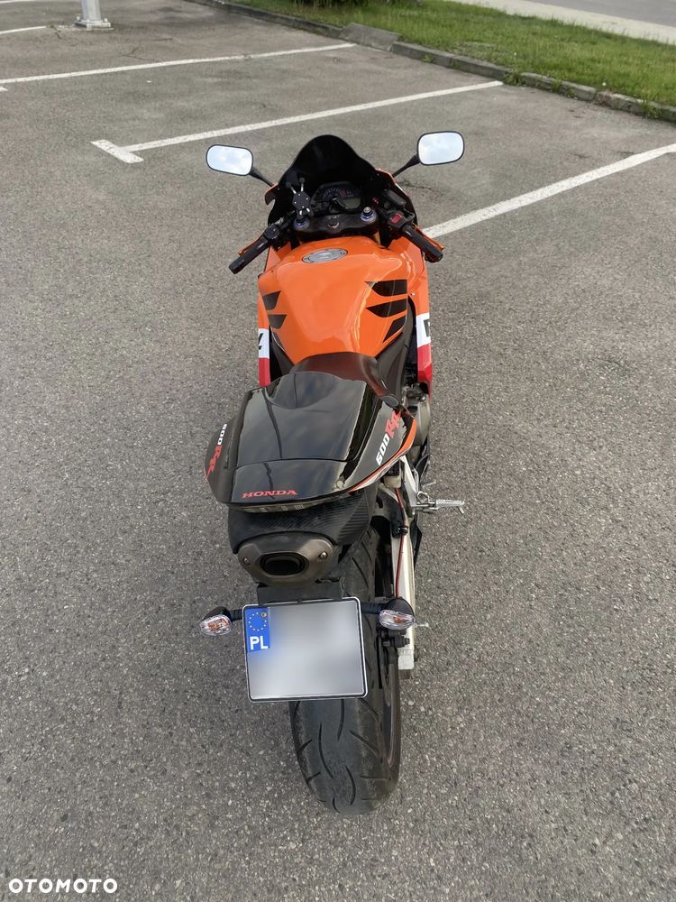 Honda CBR - 8