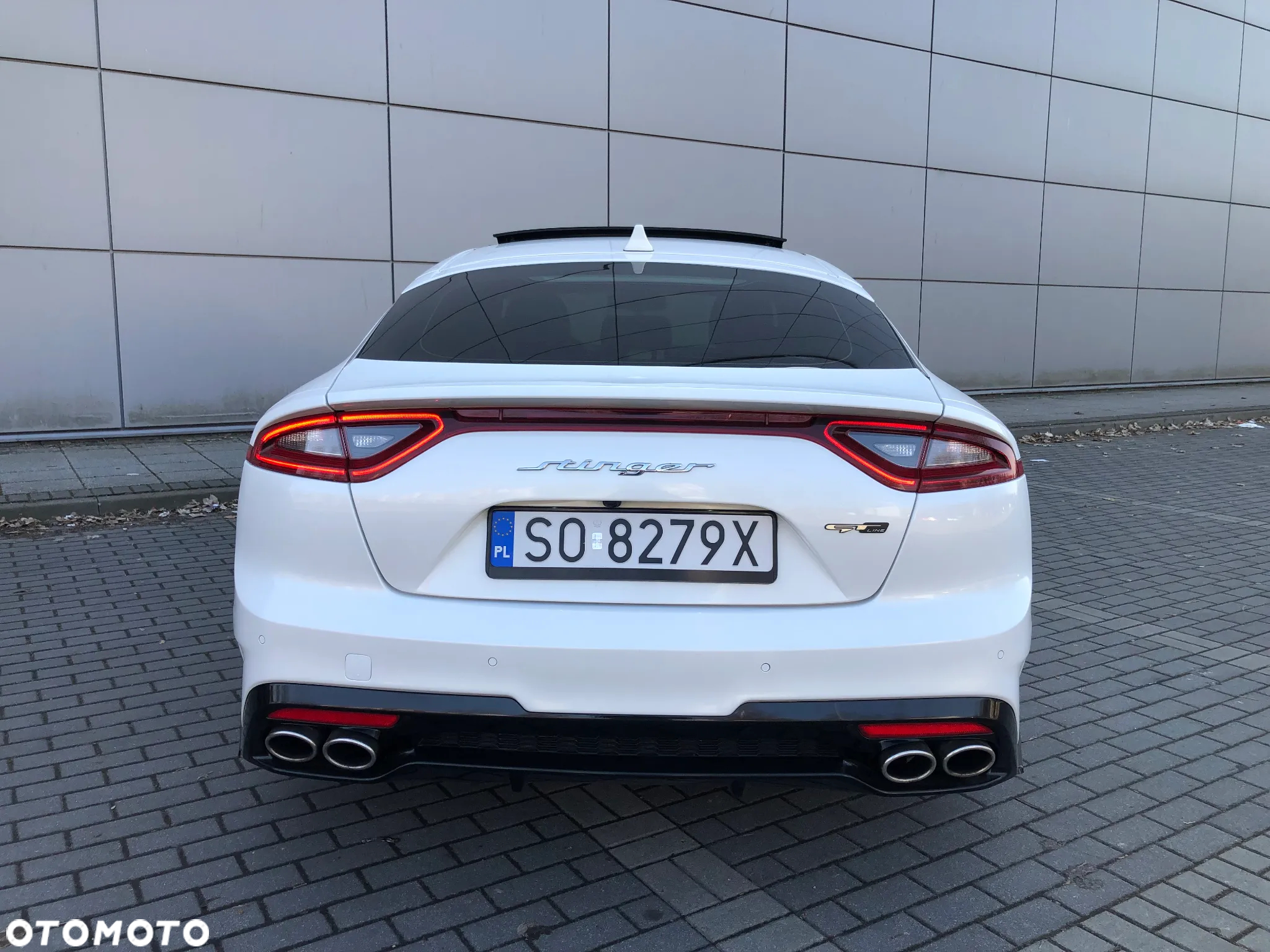 Kia Stinger 2.0 T-GDI GT Line - 31