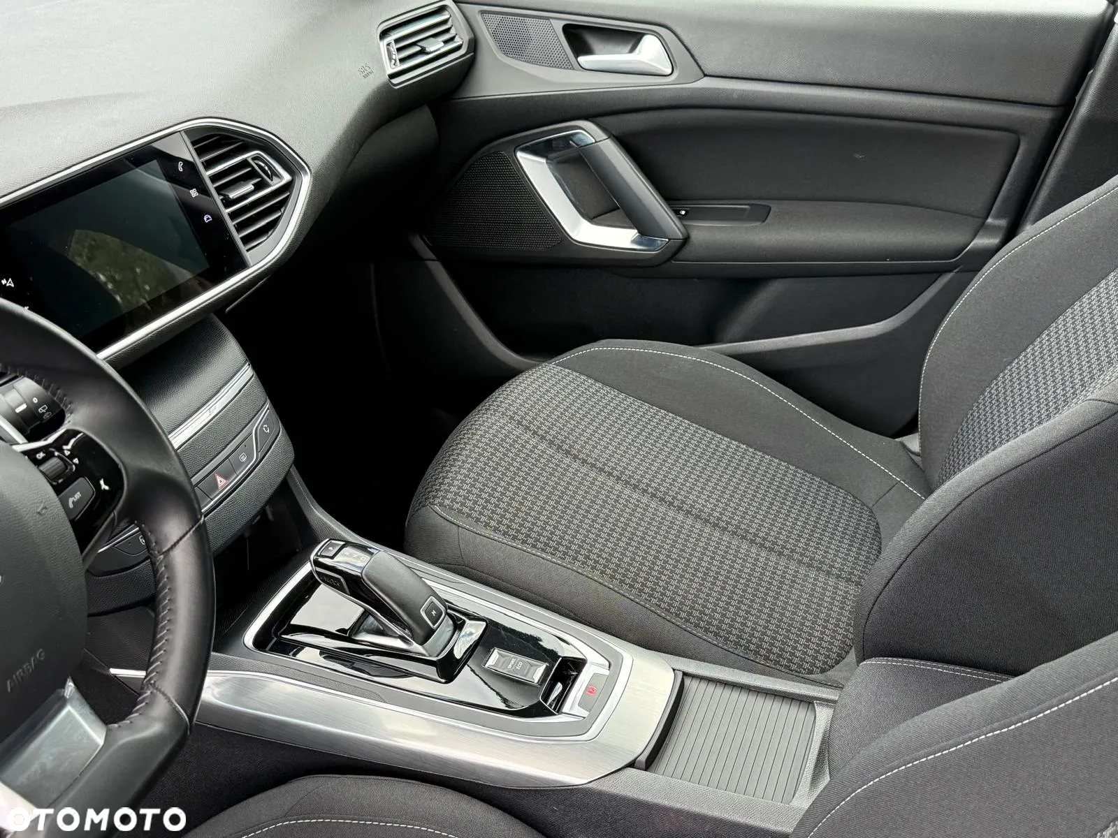 Peugeot 308 SW 1.5 BlueHDi Allure Pack S&S EAT8 - 34