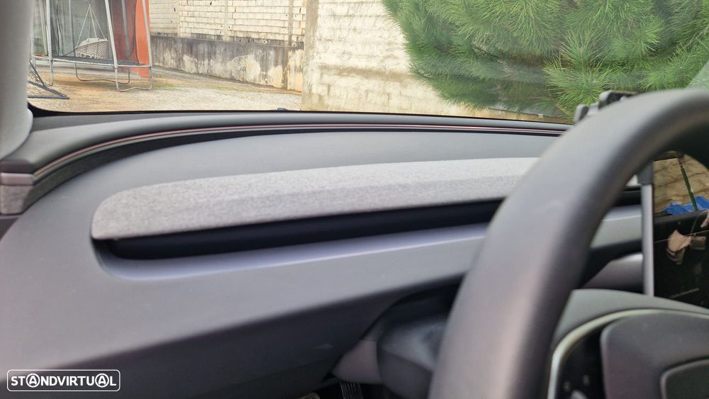 Tesla Model 3 Tração Traseira Standard - 3