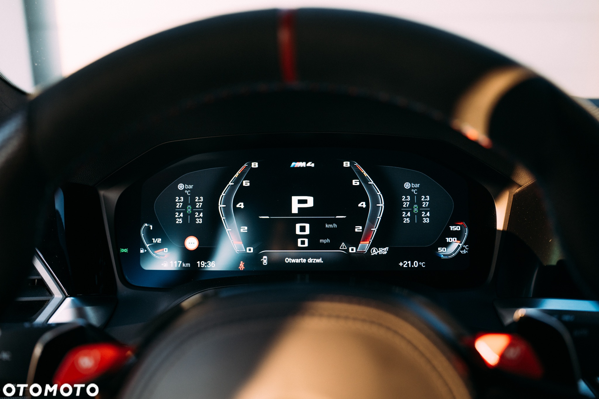 BMW M4 Competition M xDrive sport - 16