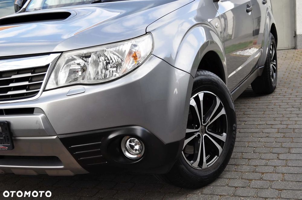 Subaru Forester 2.0D Exclusive - 1
