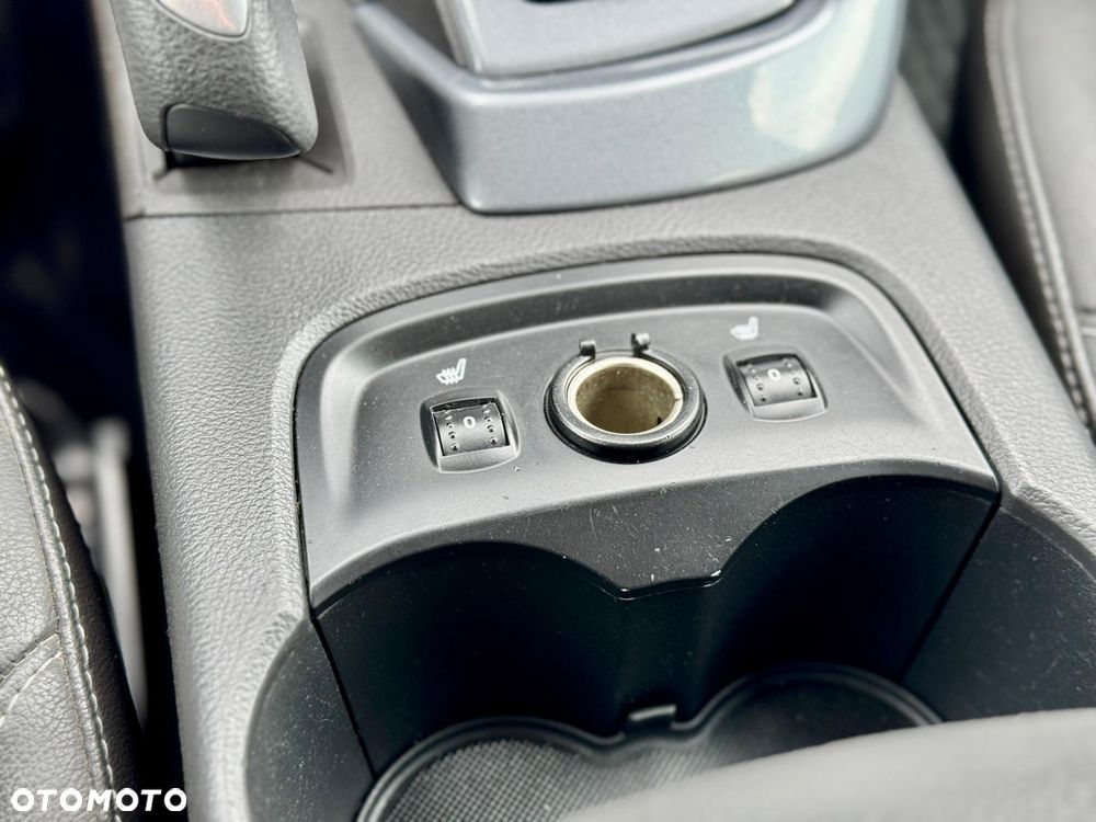 Ford Focus SW 1.6 TDCi DPF Titanium - 28