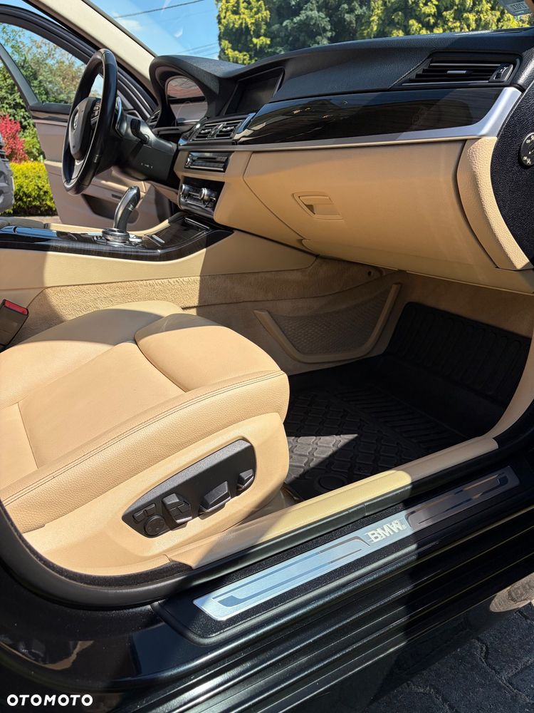 BMW Seria 5 520d Luxury Line - 20