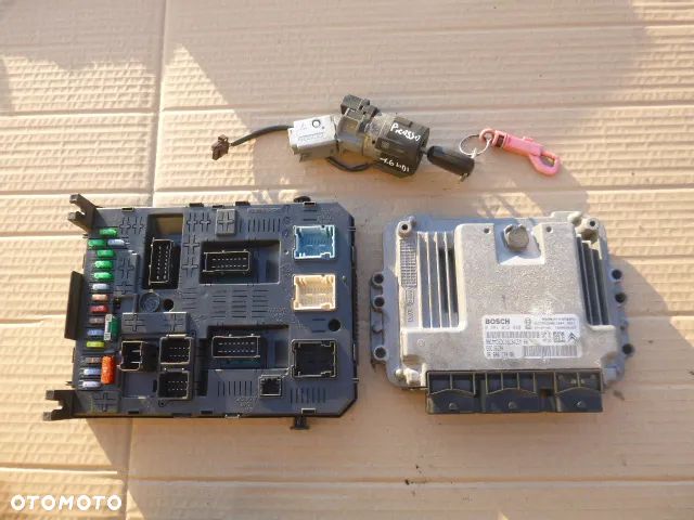 ZESTAW STARTOWY KOMPUTER STACYJKA IMMOBILIZER BSI CITROEN C4 PICASSO 1.6 HDI 0281012980 - 1