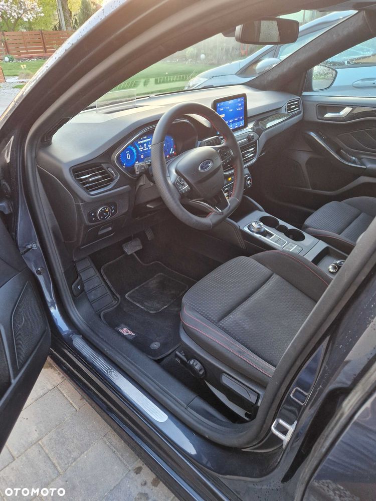 Ford Focus - 6