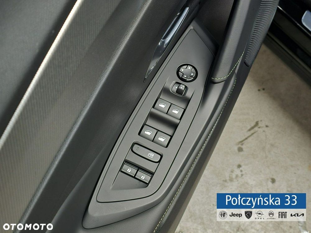 Peugeot 408 - 14