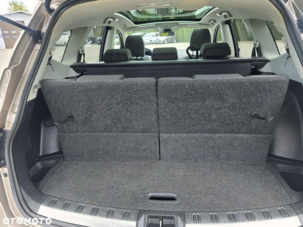 Nissan Qashqai+2 - 18