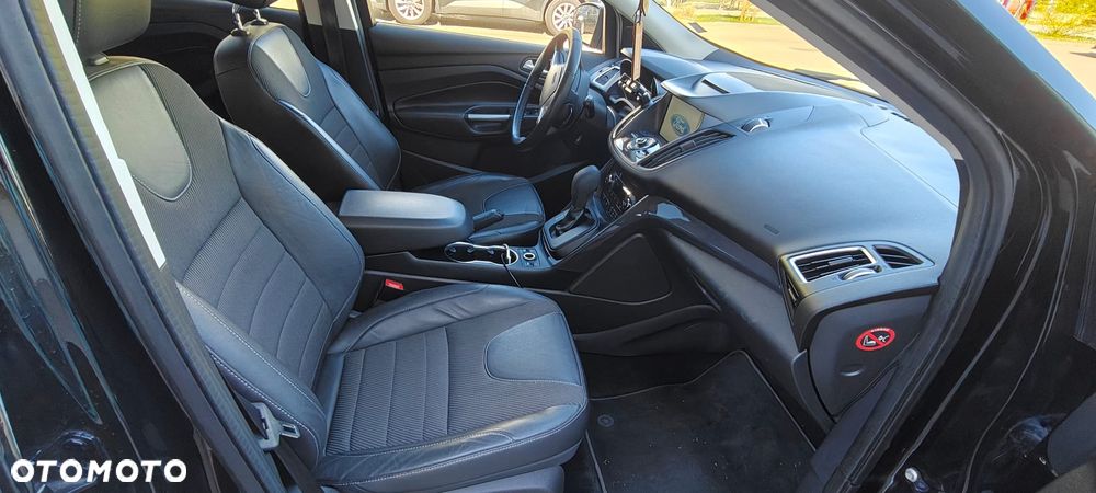 Ford Kuga 2.0 TDCi 4x4 Titanium - 15