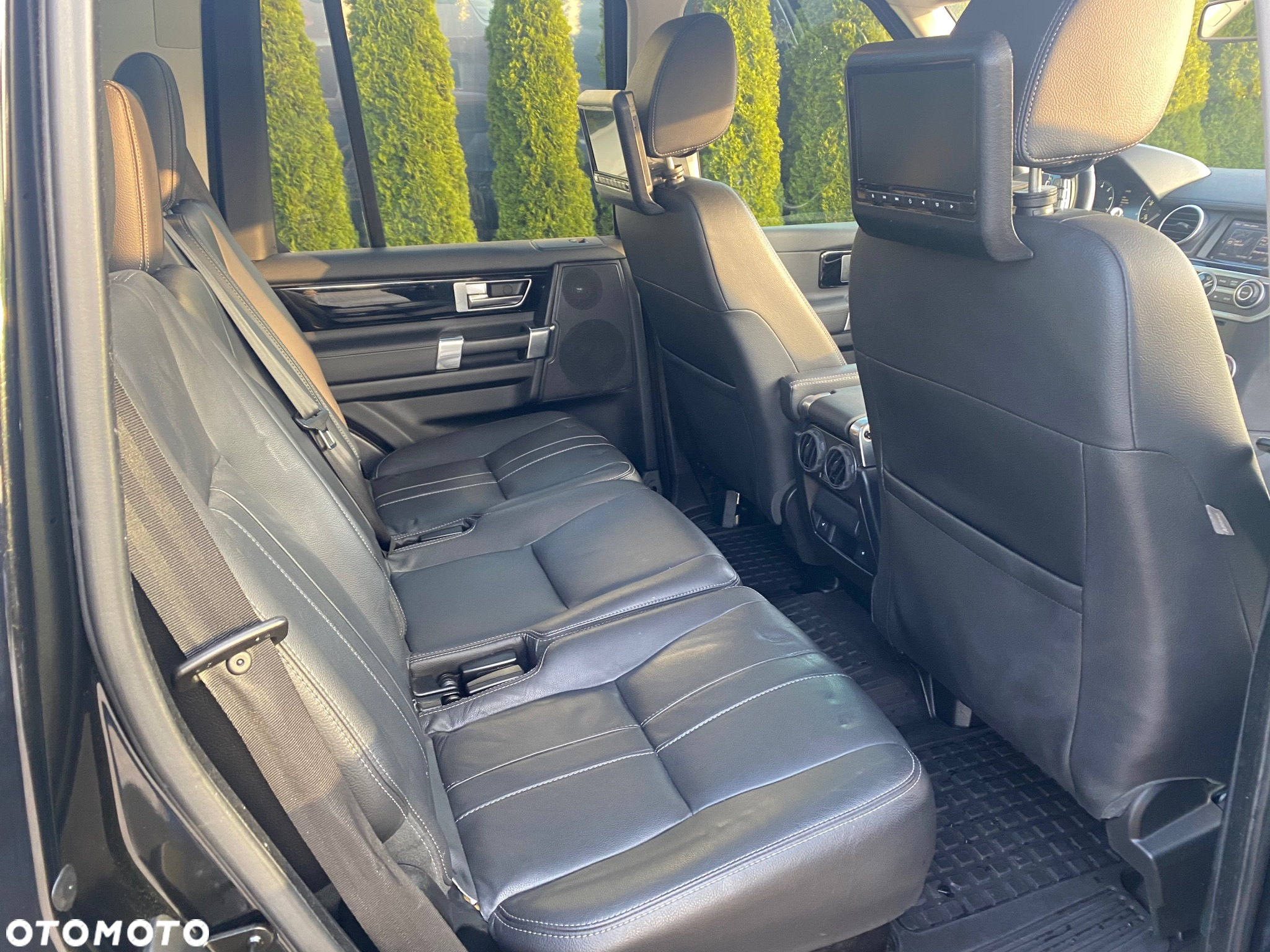 Land Rover Discovery IV 3.0 V6 SC HSE - 8