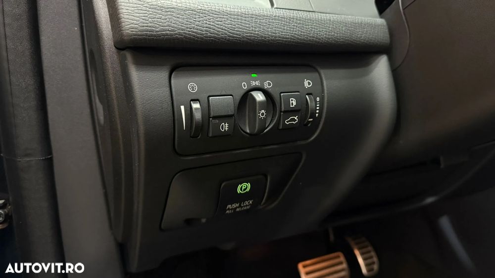 Volvo XC 60 D3 Aut. Summum - 24