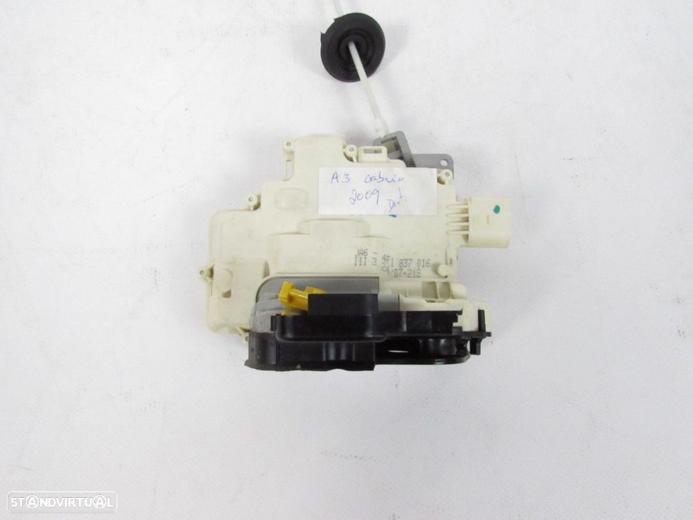 Fecho da porta Direito/Frente Seminovo/ Original AUDI A8 (4E2, 4E8)/AUDI A3 (8P1... - 1