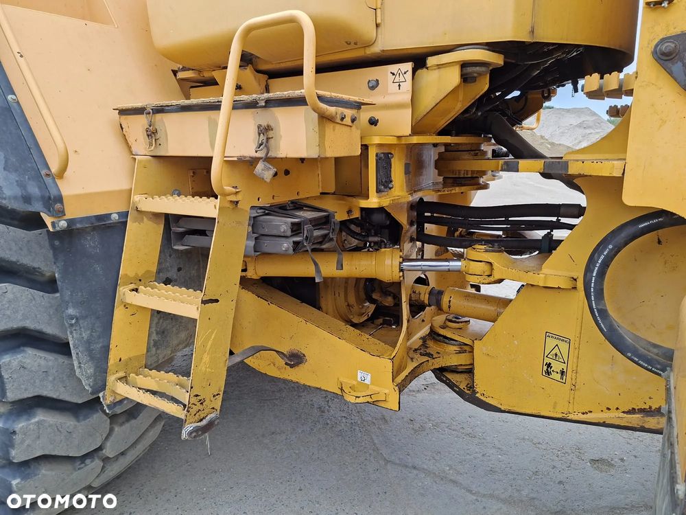 Volvo L150E - 13