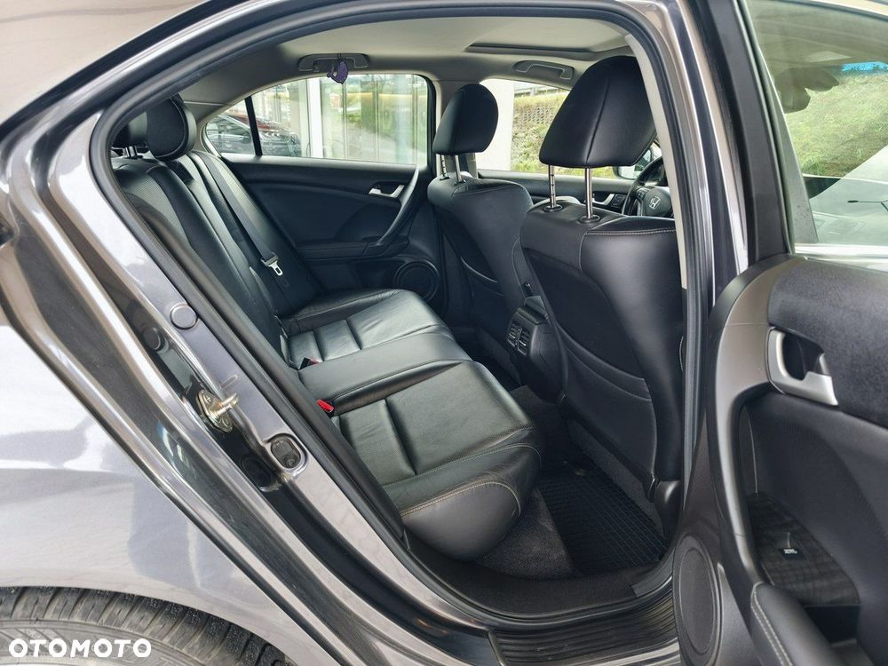 Honda Accord - 19