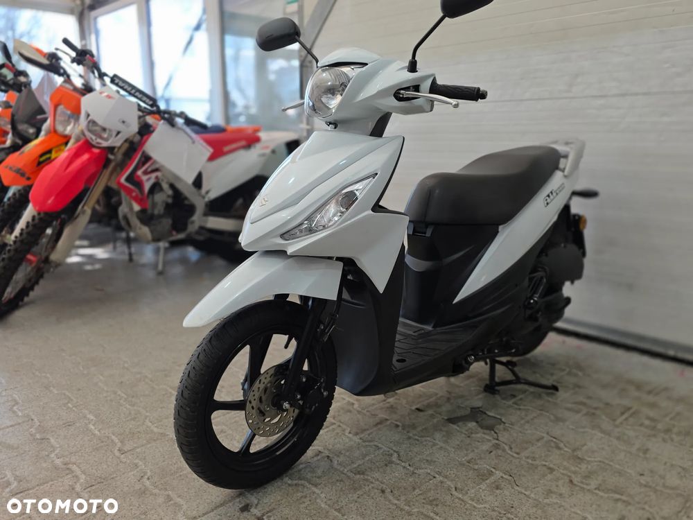 Suzuki Address - 8