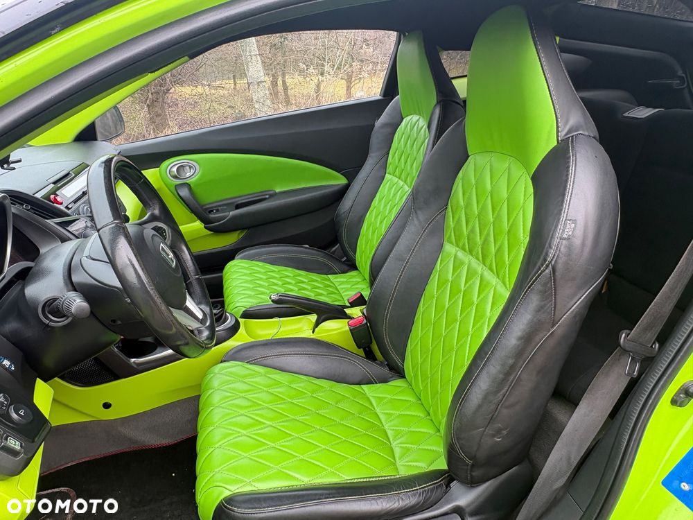 Honda CR-Z - 10