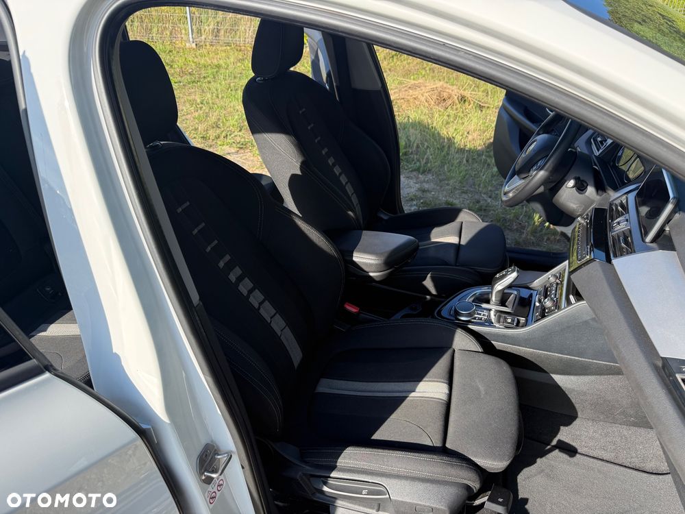 BMW Seria 2 216d GT - 13