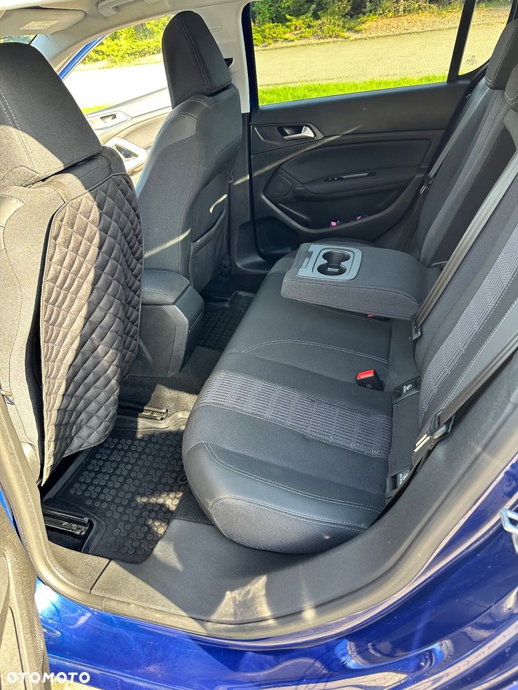 Peugeot 308 1.2 PureTech Allure S&S - 8