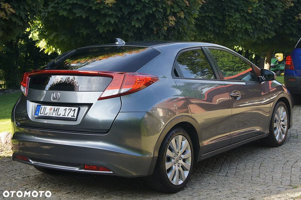 Honda Civic 1.4 Sport - 12