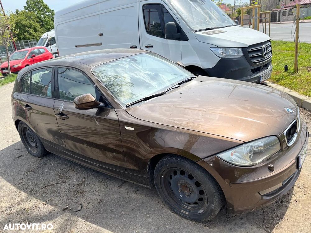 BMW Seria 1 116i - 6