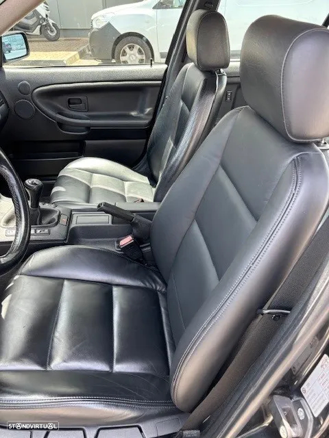 BMW 320 i - 5