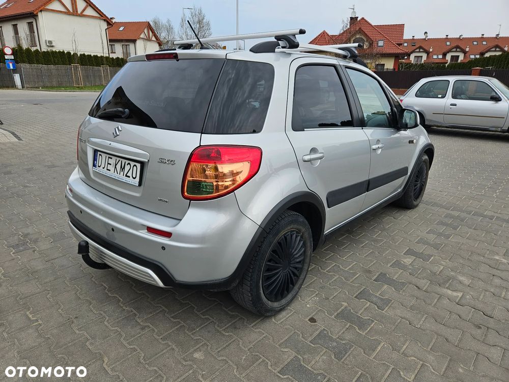 Suzuki SX4 - 8