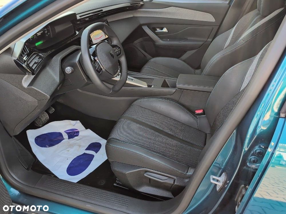 Peugeot 308 1.6 Hybrid PHEV Allure EAT8 - 9