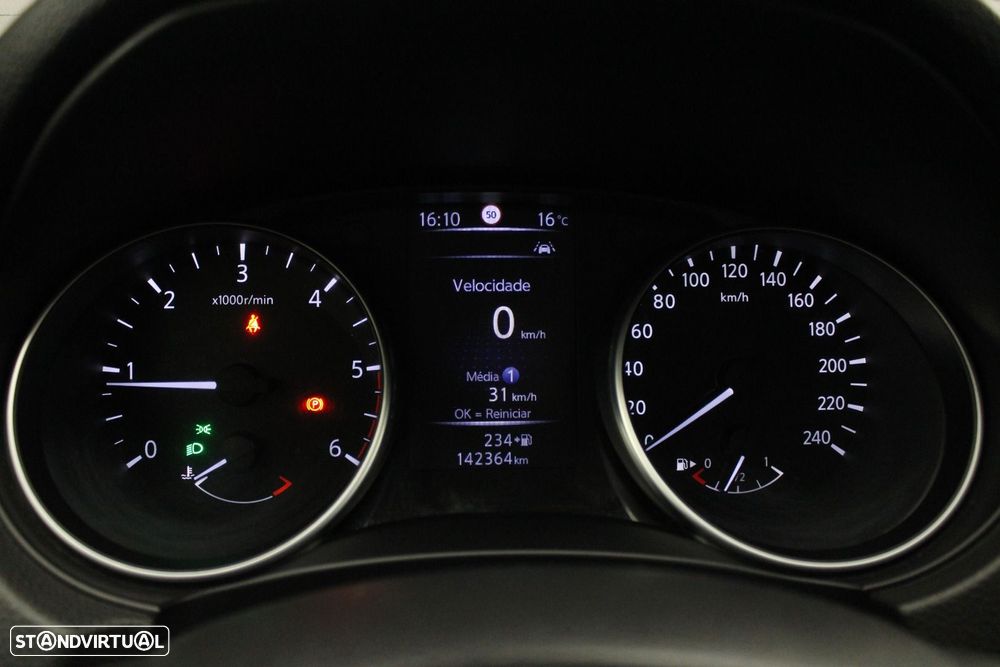 Nissan Qashqai 1.5 dCi N-Connecta - 37