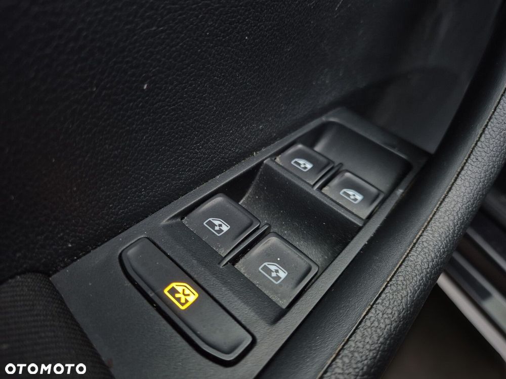 Skoda Fabia 1.0 TSI Ambition Plus - 21