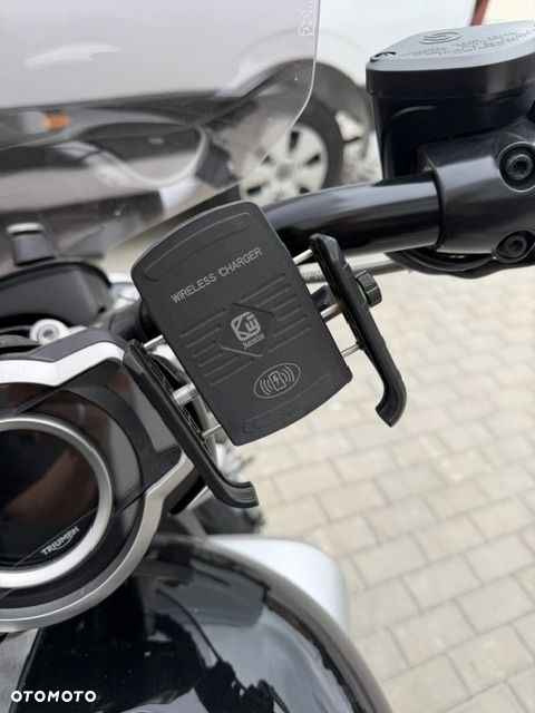 Triumph Rocket - 11