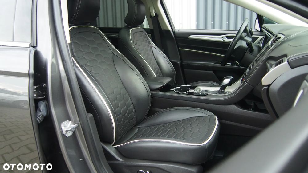 Ford Mondeo Vignale 2.0 EcoBoost - 8