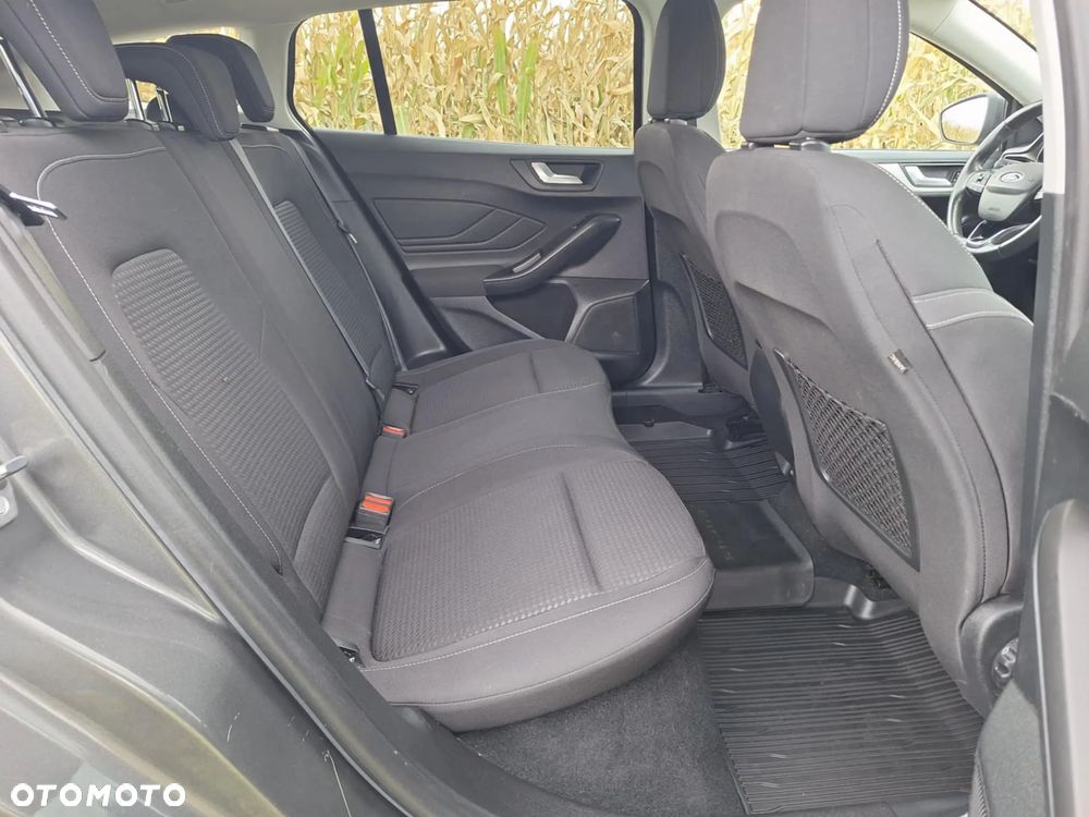 Ford Focus 1.5 EcoBlue Start-Stopp-System TITANIUM STYLE - 28