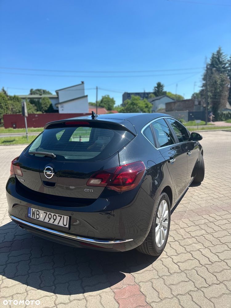 Opel Astra 2.0 CDTI Cosmo - 6